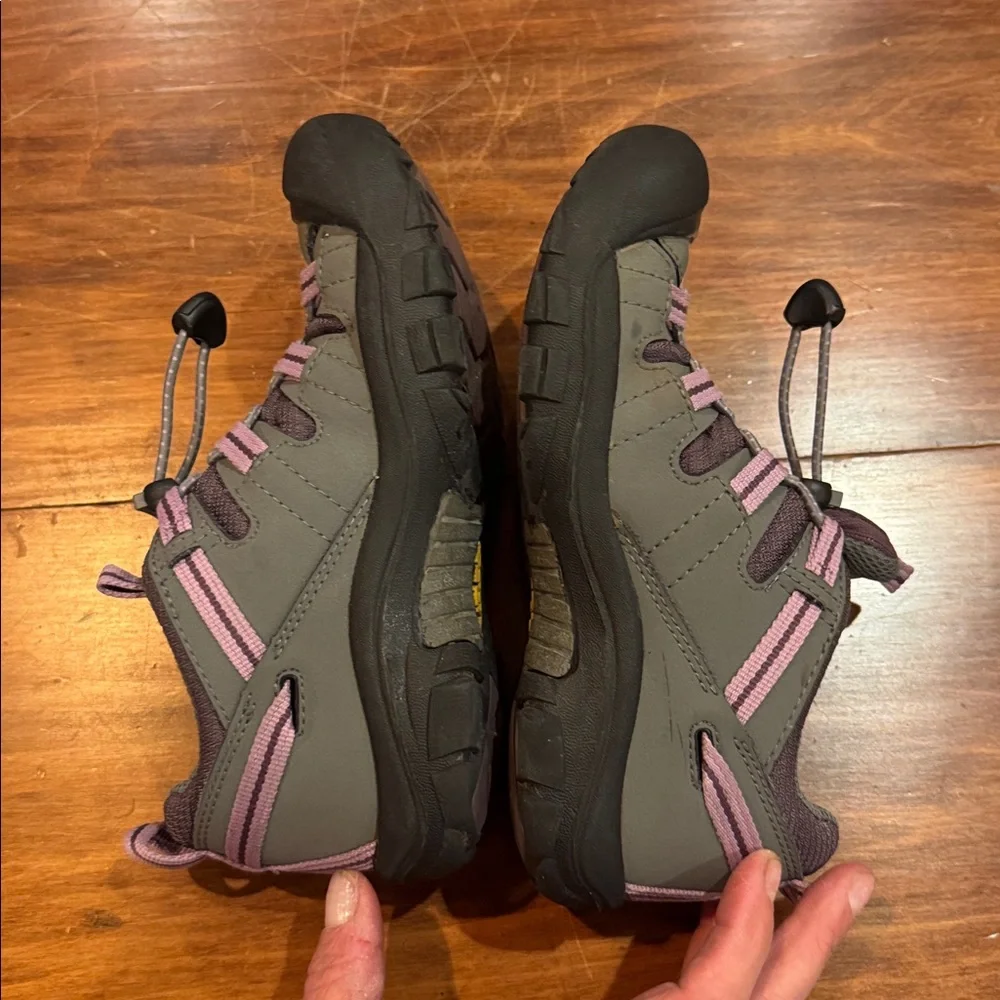 KEEN Waterproof Sandal Kids 3 Adjustable Straps Hiking Walking Comfort Sturdy